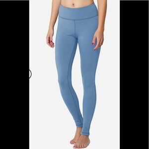 Baleaf Thermal Leggings .size Small. Niagara color.